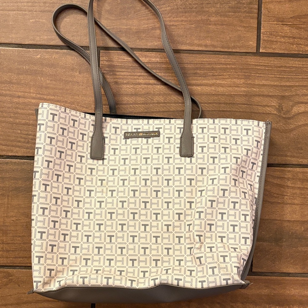 Tommy Hilfiger Brown and Cream Patterned Tote